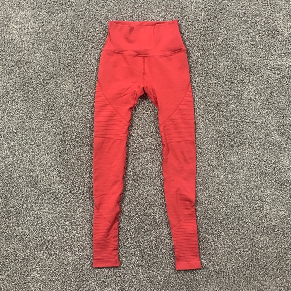 Alphalete Revival Leggings in Coral Red - Picture 2 of 3